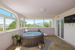 Apartment Ante with Jacuzzi & Seaview - 0