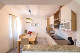 Apartment Ante with Jacuzzi & Seaview - 5