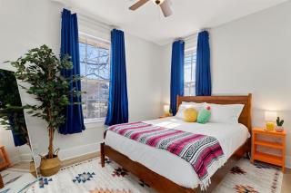 Gorgeous Home with Heated Pool In Downtown! - San Antonio - 4