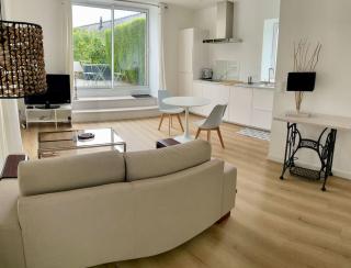 Petite maison au calme proche bourg - 2