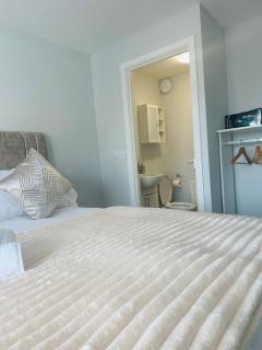 Corby Homely Stay - 5