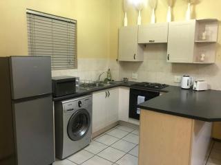 White Rose Cozy Apartment - 3
