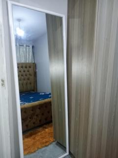 White Pillows 1bedroom BnB near JKIA Nairobi Tsavo Apartment - Nairobi - 3