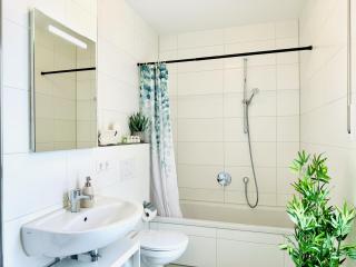 E&K living - design Apartments - Netflix - Audi - IN village - free parking - Ingolstadt - 5