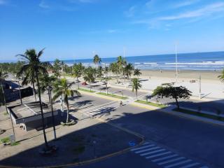 Apartamento Peruibe pé na areia!!! - Peruíbe - 0