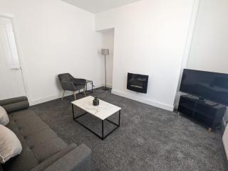 South Shields Serviced Apartment - Jarrow - 3