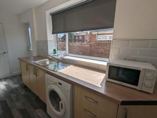 South Shields Serviced Apartment - Jarrow - 2