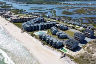 Oceanfront Pool Balcony at Ospreys Nest in North Topsail Beach - North Topsail Beach - 3
