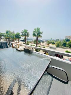 Marina Zeas Seaview House-MarinaQ - 9