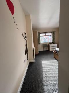 82a Underwood Lane - 2