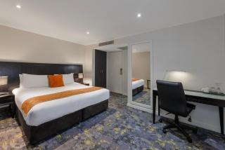Hotel Grand Chancellor Melbourne - 2