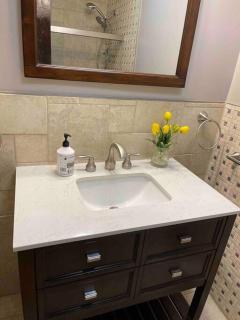NYC Area Pond Life Suites - Jersey City - 6