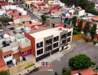C3-S02 EXECUTIVE SUITES at ITESM CEM Families Tourists & Travelers Choice Foreign Students Companies Executives WELCOME!!! 10min Izcalli-15min Esmeralda-20min Sátelite-25min AIFA - Ciudad de México - 3
