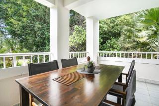 Under the Palms - Resort Style living - Palm Cove - 5