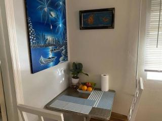 Moho's Cozy Bungalow - Quarter of Orleans - 4
