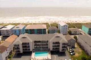 Lovely Condo, Pool, steps to beach, dog friendly, - Carolina Beach - 5