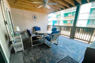 Lovely Condo, Pool, steps to beach, dog friendly, - Carolina Beach - 4