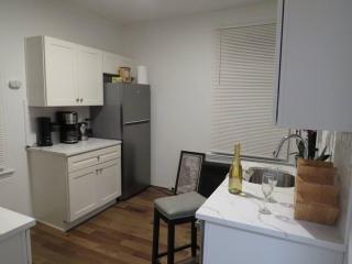 Cato Spacious 5BR Home Oakland Pittsburgh - 9