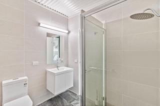 Wharf at North Batemans managed by Batemans Bay Accom - 1