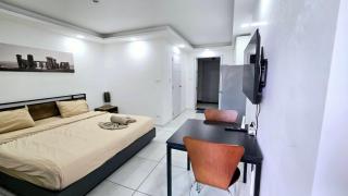 Tropical Garden A Studio - 5