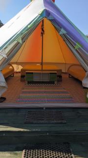 Belle Village, non electric ,Rent a bell tent, BEDDING NOT SUPPLIED - Narberth - 4