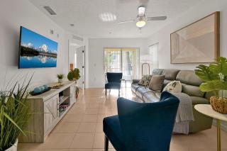 Spacious Condo W/ Pool,Gym near Disney & Seaworld - Kissimmee - 8