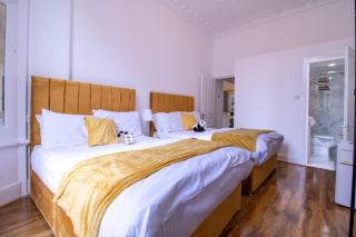 Luxurious Apartments on Oxford Street - London - 8