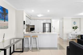 Diamond Beach Poolside 44 Premium - 7