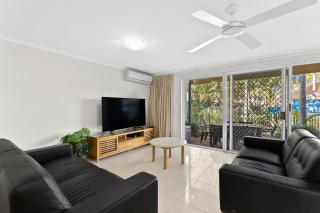 Diamond Beach Poolside 44 Premium - Gold Coast - 6
