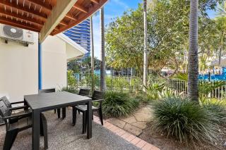 Diamond Beach Poolside 44 Premium - Gold Coast - 1