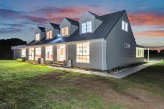Space and Privacy near Airport, Groups Friendly - Bulla - 0
