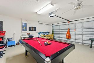 Themed Home w/ Pool Near Disney & Game Room - 8