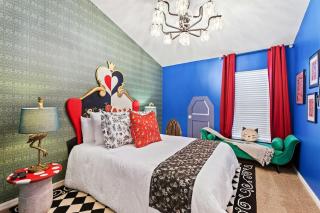 Themed Home w/ Pool Near Disney & Game Room - Davenport - 4