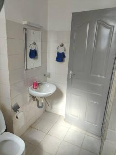 Royal gem in Nairobi, one bedroom - 3