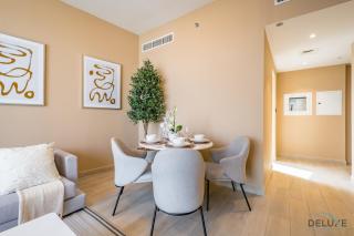 Luxurious 2BR Apartment at Bloom Heights A JVC by Deluxe Holiday Homes - Dubai - 9