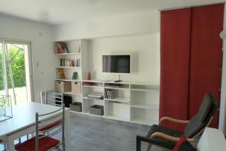 Dans le Var bas de villa plain- pied sur grand jardin avec entrée séparée - 6