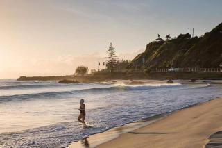 PET FRIENDLY & Super Central Retro Beach Pad! - Gold Coast - 7