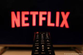 PET FRIENDLY & Super Central Retro Beach Pad! - 1