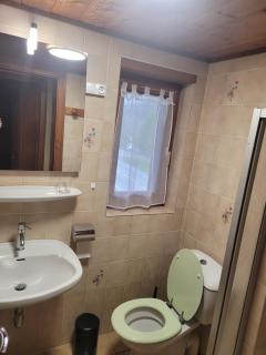 Chalet familial authentique et spacieux 2 chambres 4 à 6 personnes avec parking proche des remontées - La Chapelle-dʼAbondance - 1