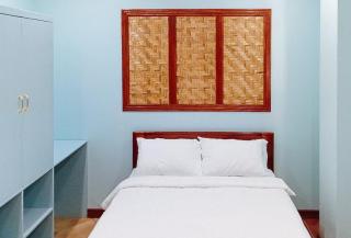 McKinley Grand Marina Hotel and Resort - - 4