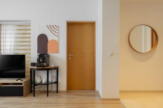 Airport Rin Nord Residence Apartment - Self check-in - Otopeni - 8