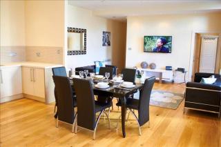 The Coral Suite - Southport - 8