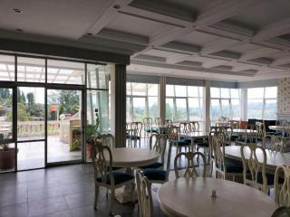 Rizen Premiere Hotel - Puncak - 7