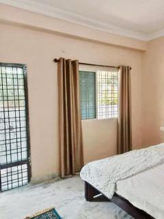 3BHK New, Luxury Flat - AC in Hyd only for Families 100 m from main road - 6