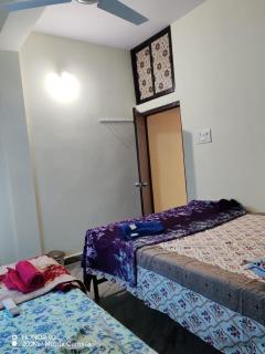 SHAIK'S Home Stay - Secunderabad - 2