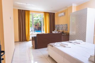 Red Hotel Yerevan - Erevan - 7