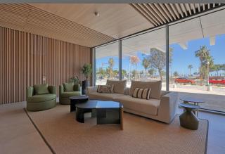 Luxury Beach Front 2 Bed Apartment in Malaga Towers - Málaga - 4