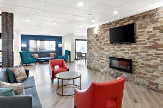 Comfort Suites Columbus - Columbus - 7