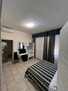 Hotel Alessander - Milan - 3