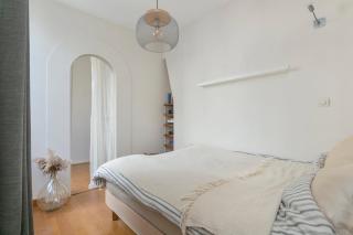 GuestReady - Modern Comfort near Arc de Triomphe - Paris - 3